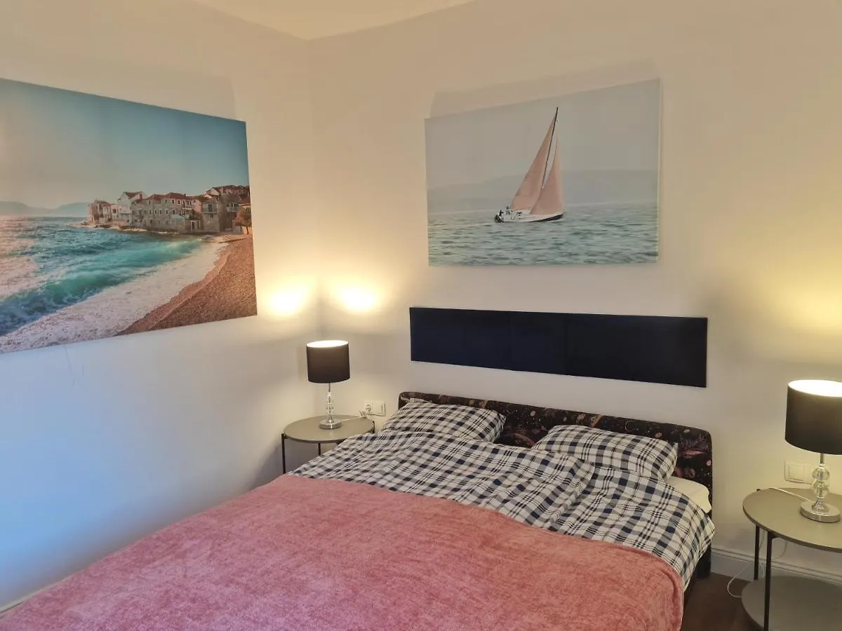 Holiday Place Veli Dvor - Vacation House With Private Garden In Old Town Punat Prázdninový dům
