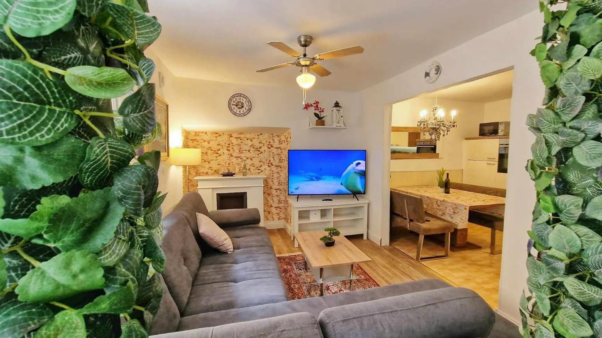 Holiday Place Veli Dvor - Vacation House With Private Garden In Old Town Punat